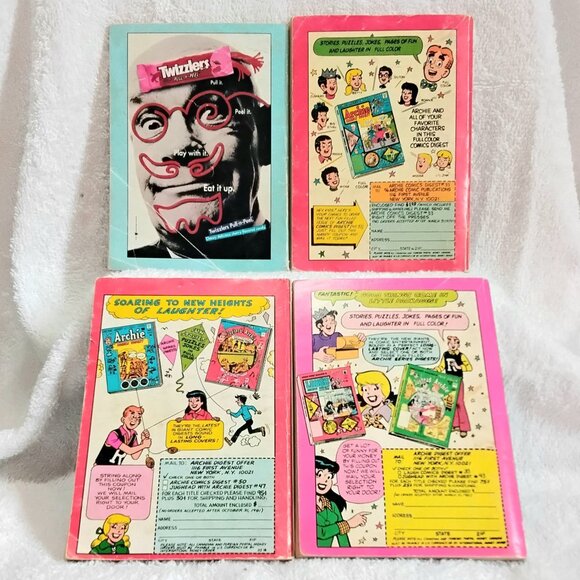 Group of 4 Assorted Jughead Jones Digest Magazines by Archie Comics!! - Picture 2 of 2
